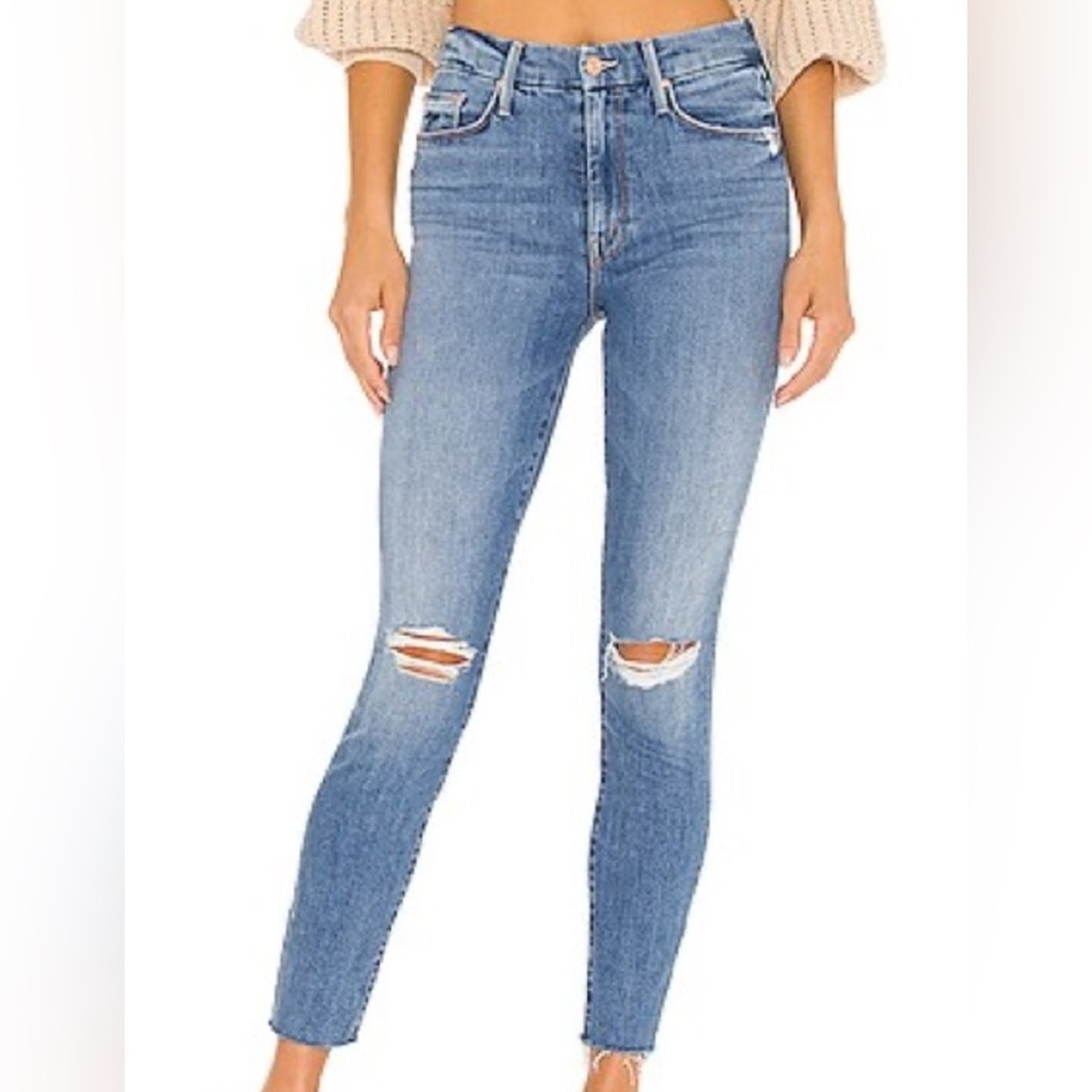 Mother Denim The Looker Ankle Fray Jeans.  Size 25